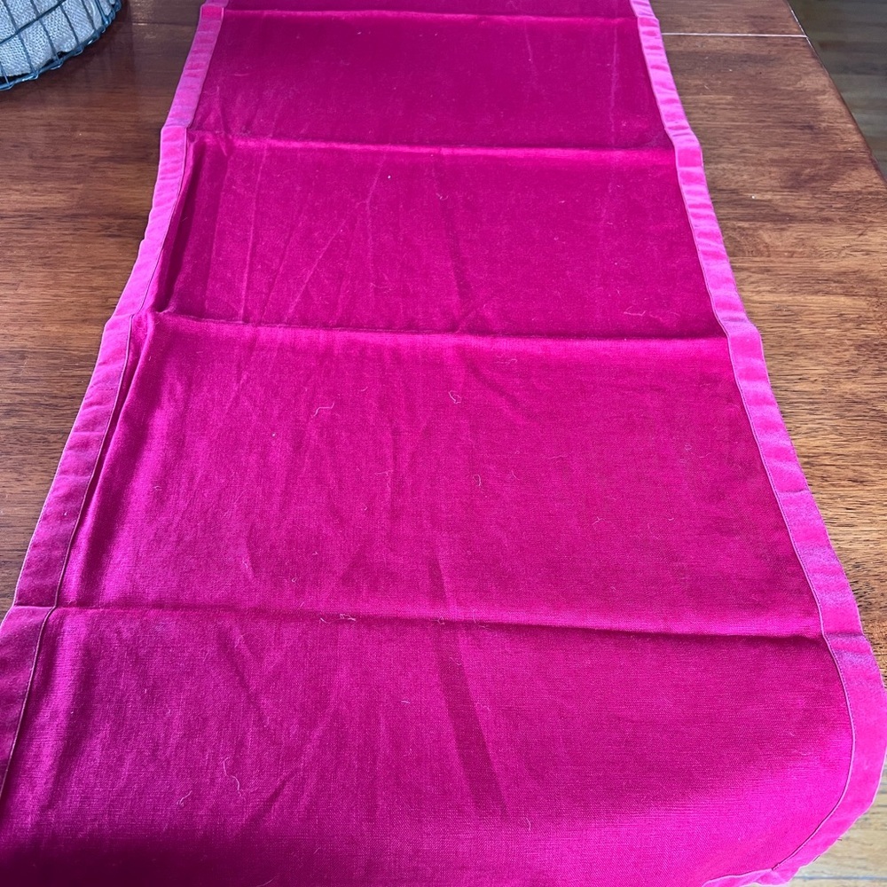 Pottery Barn Red Table Runner​